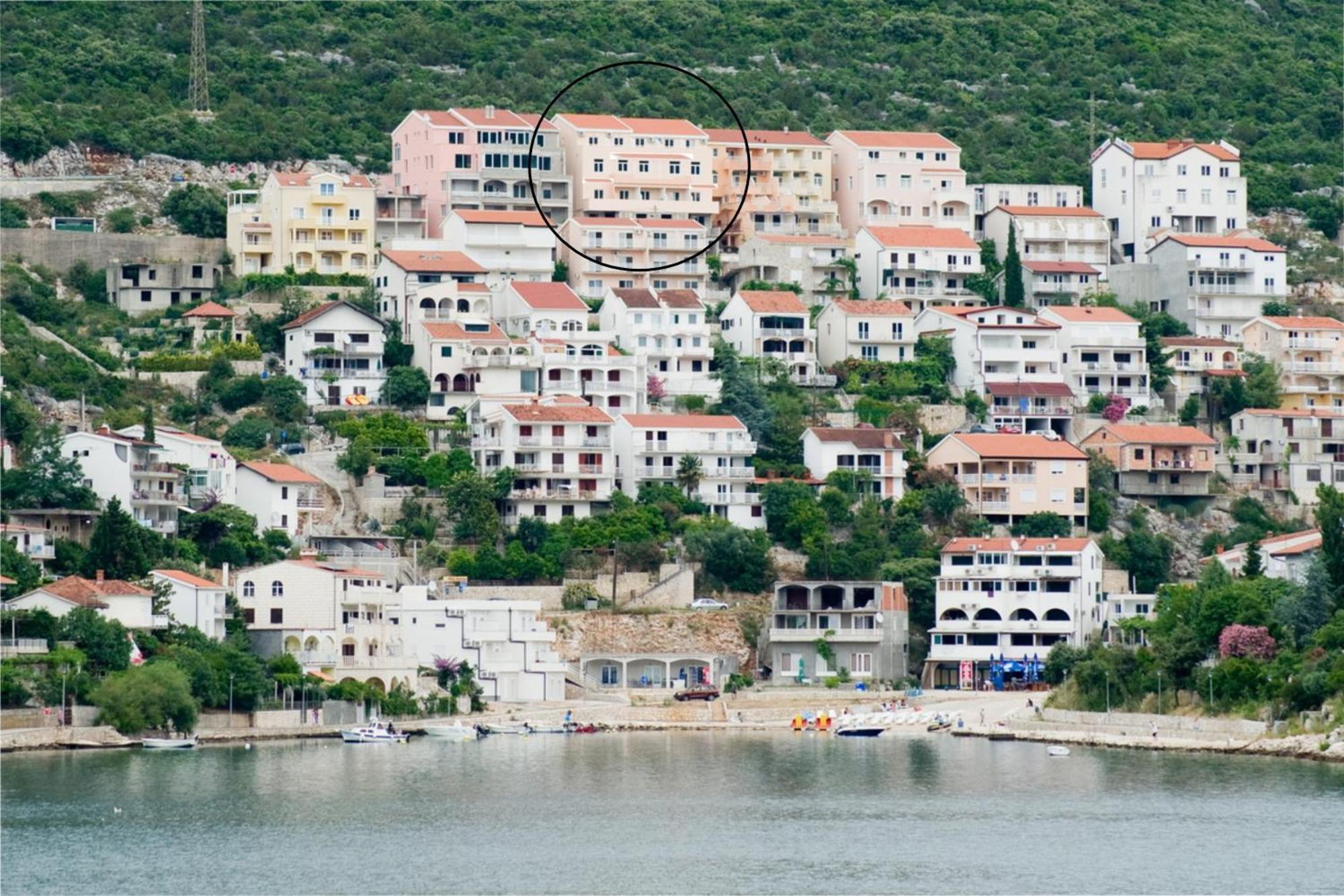 Hotel Ami - M Neum Esterno foto